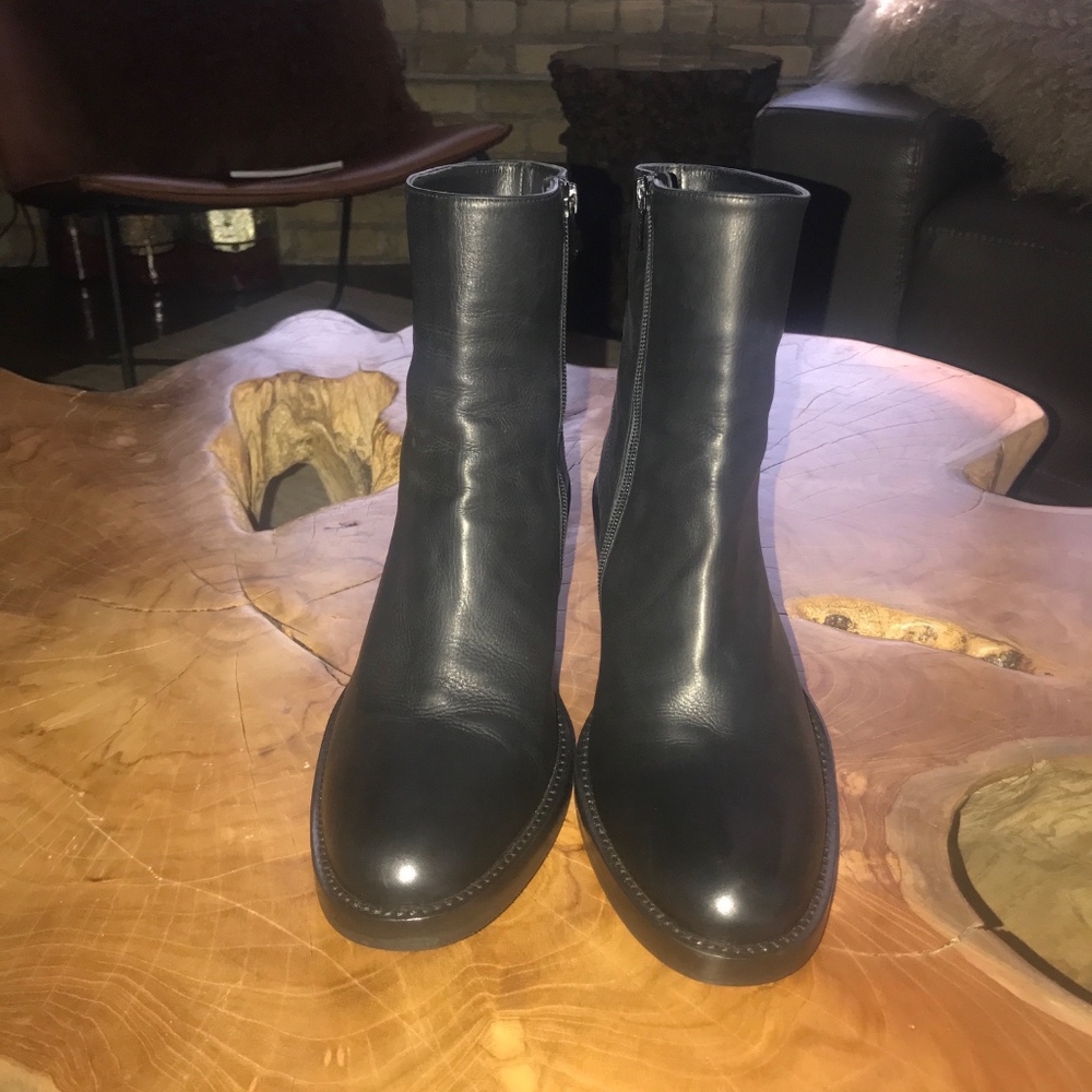 Ann Demeulemeester Black Short Heel Boot 10